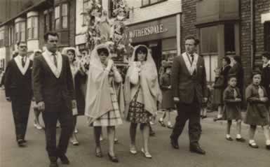 may procession at st. peters church